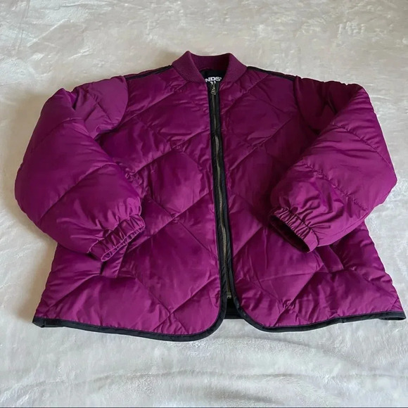 Lands End magenta zip up puffer quilted like jacket
Nwt 
Size S - Picture 1 of 9